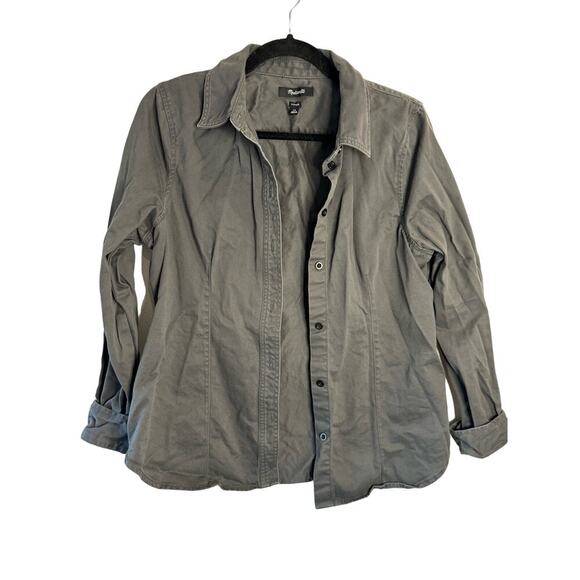 Madewell Darted Button-Up Shirt in (Re)generative Chino - Picture 4 of 7